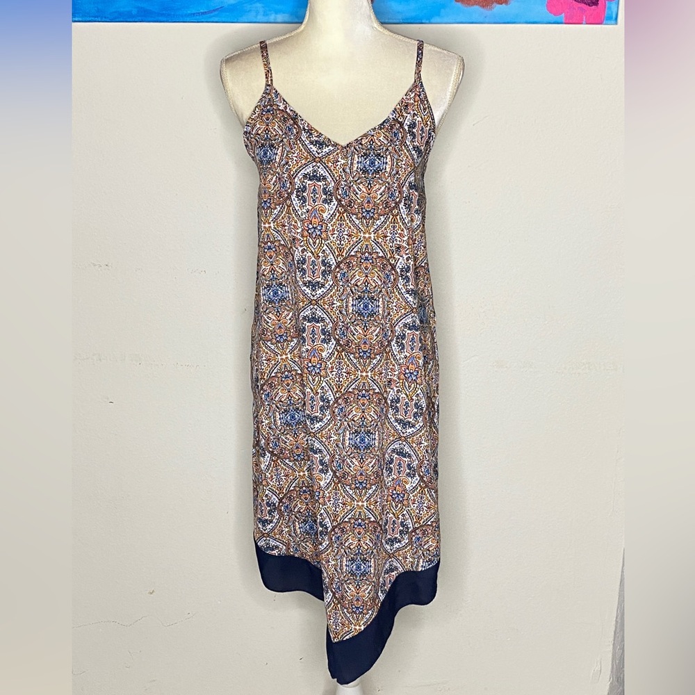 🌸 Beautiful Patterned Woman’s Spaghetti Strap Dress